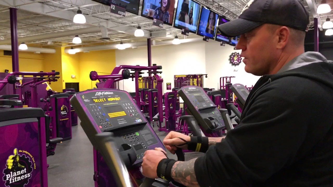 How to Turn on Planet Fitness Equipment